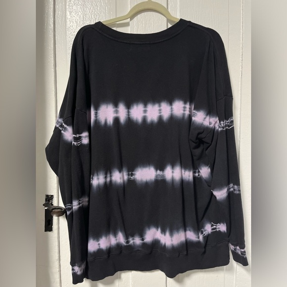 WildFox Roadtrip Crewneck sweatshirt dusk lilac stripe size small - Picture 3 of 8